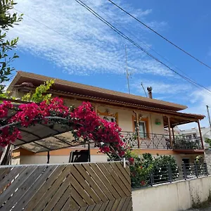 apartment-edmond-hysenaj-ksamil.albaniahotels.org/